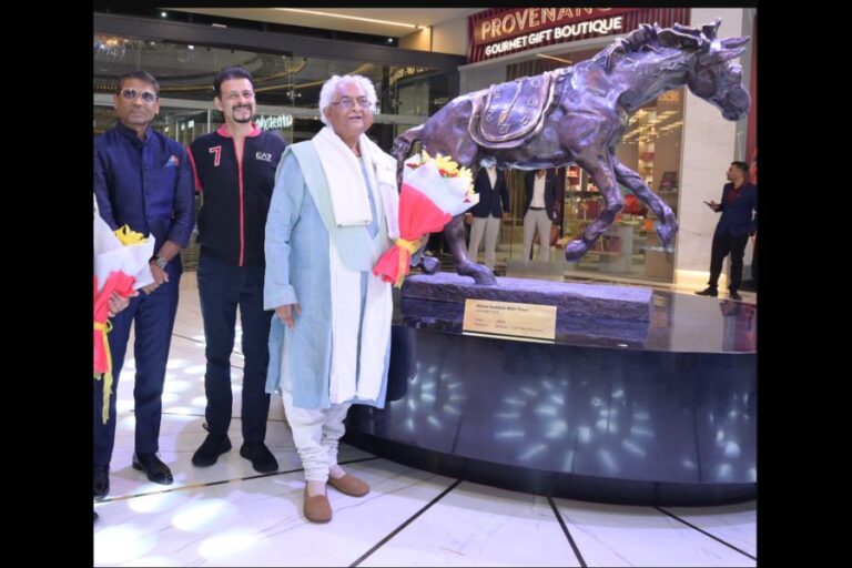 Palladium Ahmedabad Unveils Iconic Art Installations by International Artist, Salvador Dali and Veer Munshi