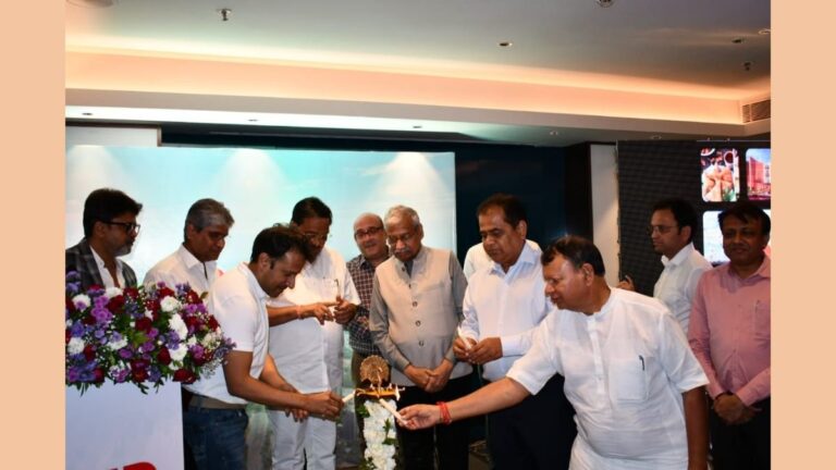 MP CR Patil launches Brand Surat logo