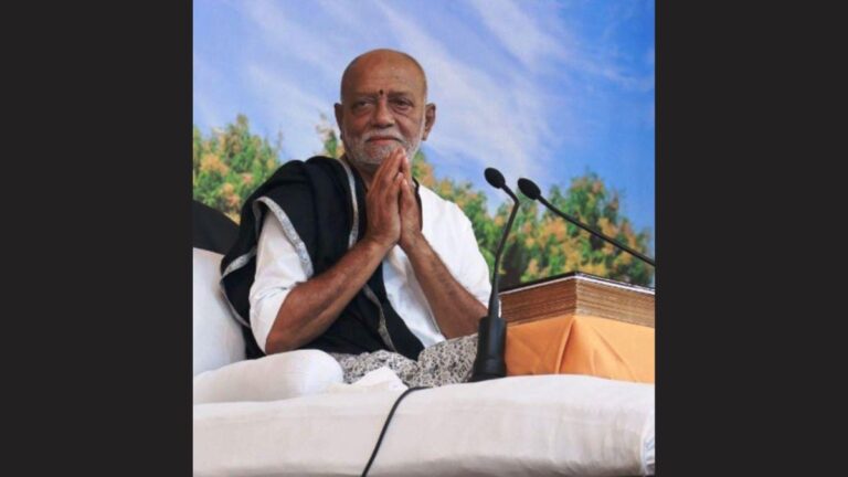 Morari Bapu’s tributes to deceased in accidents at Dhoraji, Haryana and Chhattisgarh