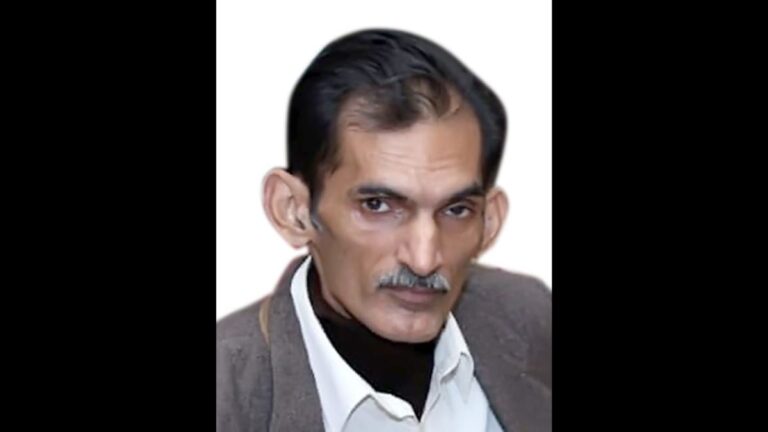 Bollywood Astrologer Pradeep Bhanot Transforms Lives with 19 Years of Experience